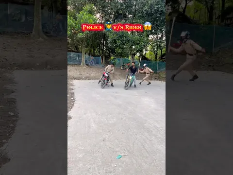 Police 👮v/s Rider 😎 #virelvideo #virelshort #foryou #ytshorts #shorts #stunt #rider