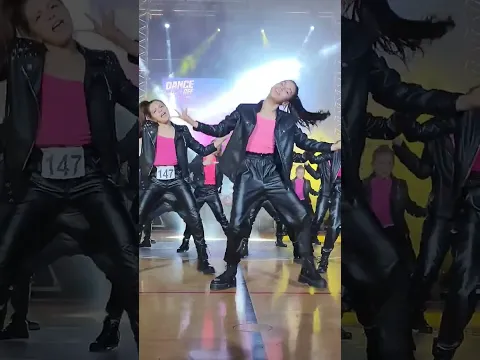 10 yo super girls run the world 😍 amazing kids