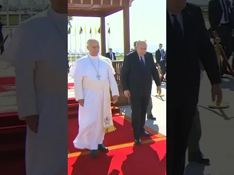 Pope bids farewell to Algeria, takes off for Cameroon