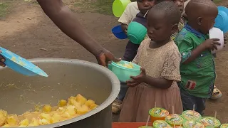 Lunch for 80 hungry children in Africa - To a starving child hope starts with food. Together we can🙏
