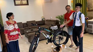 Om Ki Life Ka Biggest Surprise 🎁 New Cycle *Shocking Reaction* 😱