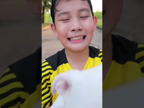 Give me the food‼️ You cannot resist too cute😁 | JJaiPan #shorts #tiktok