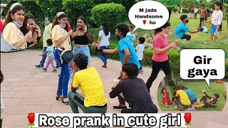 Proposing Girls Prank With Flips😜|| Rose prank❤️