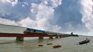 ভয়ংকর রেলব্রিজ অতিক্রম || কুড়িগ্রাম এক্সপ্রেস
