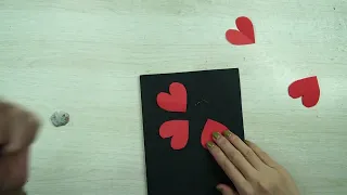 Let's create a 3D heart picture together with a cute little green dinosaur!
