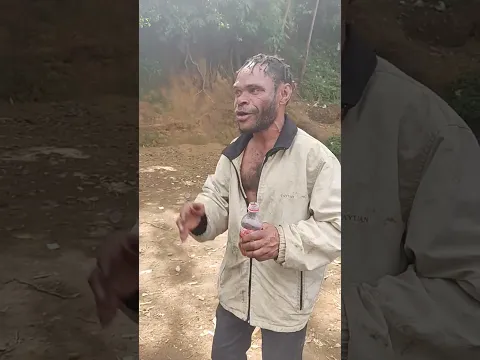 Homeless Man with the most beautiful Voice 😱😱😱😱😱