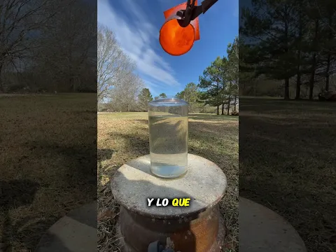 💥 Lava en agua: el momento más impresionante