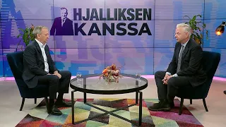 Hjalliksen kanssa: Markku Ruotsila