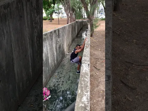 Alguém me ajuda 😭