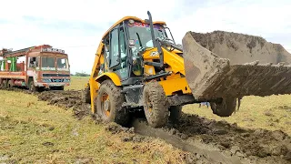 Bore well lorry stuck in mud JCB Machine pulling out from mud | JCB VIDEO | JCB STUNT