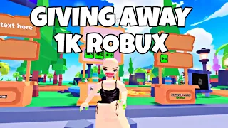 Giving away 1k ROBUX bc I reached 300k subscribers