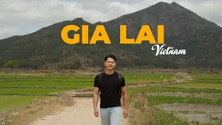 Vô rừng khám phá ngôi làng cổ nhất Tây Nguyên, ít người biết!