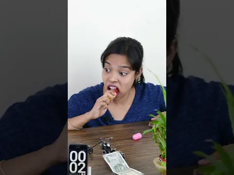 20 SECOND Lipstick Candy CHALLENGE 😳 | 1000 RS  CHOCOLATE CHALLENGE🤑 #shorts #ashortaday #minkutinku