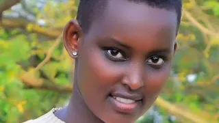 Beautiful one from Divine choir Rwemikoma