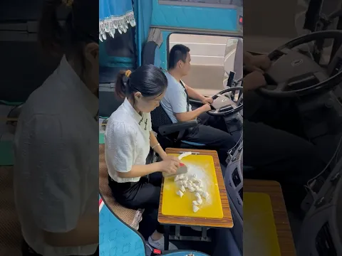 Driver couple ￼in Japan !