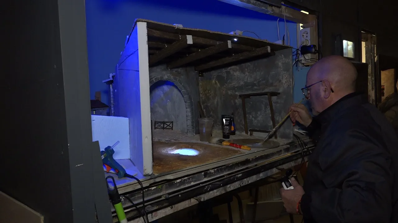 Sant Pere de Torelló, llest per la mostra de Pessebres