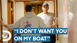 Racist Fisherman Is Ejected From The Crew By Captain Rick | Deadliest Catch