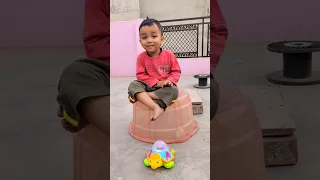 YouTube ka intelligent bacha Vivan