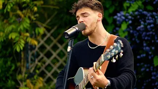I Wrote A Song About My Insecurities | Alfie Sheard - Let It All Go