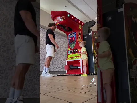 Punch Machine Fail 👊🏼😤 #punchmachine