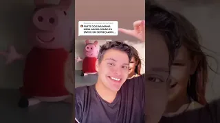 Uma mãe comprou uma boneca da peppa porém quando viram tinha algo dentro dela