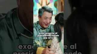 👧🔥 La Niña Sale Sola a Buscar a su Padre para Salvar a su Madre en la Cárcel! 😢🚨