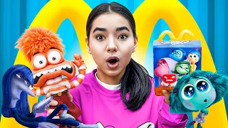 Cajita Feliz INTENSAMENTE 2 l JUGUETES de MCDONALDS 🍔 PROBANDO Cajita Feliz INTENSAMENTE Inside Out