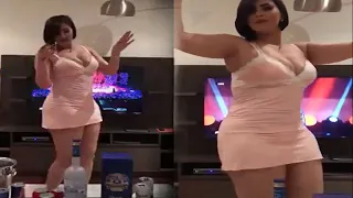 تسريب فيديو للفنانه شمس الكويتيه وهى ترقـ ــص فى حفله خاصه بالملابس الداخ ــليه مع رجل اعمال اماراتي