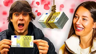 Testiram Ljude Na Ulici
