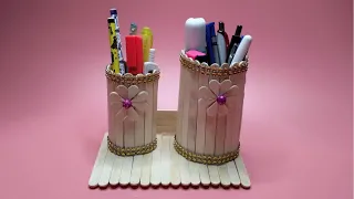 This pen holder will make studying more enjoyable for students and more environmentally friendly