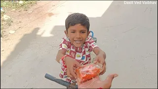 Bacho ko dilayi chocolate biscuit and samosa 🍫🤗 || Daxit Ved Vaibhav 