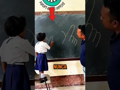 Ele DESAFIOU a menininha mais inteligente da sala! #curiosidades