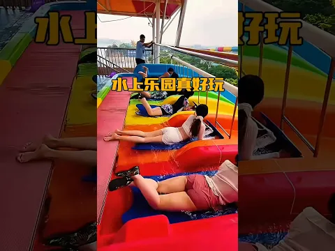 Serunya Water Slide Petualangan Kecepatan Tinggi Persahabatan dan Keseruan 💦🎢#shorts