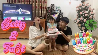 Sinh Nhật 2 Tuổi 💝 Ở Nhà Mùa Dịch Có Gì Vui | Nhân Phương & Chị Xu
