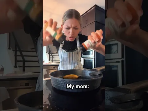 Me VS my mom when COOKING: 🍳🧑‍🍳😂 | Gabriella Triple Charm #shorts