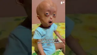 Elis mangando do primo