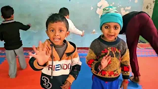 छोटे बच्चों का ग़ज़ब का टैलेंट देखिए 🥰😊🤗.. #gymnastics #ytshorts #kidsvideo #practice #backflip