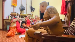 ครูบาสอนเณร อ่านท่องบทสวดมนต์ ￼!! วัดลาว