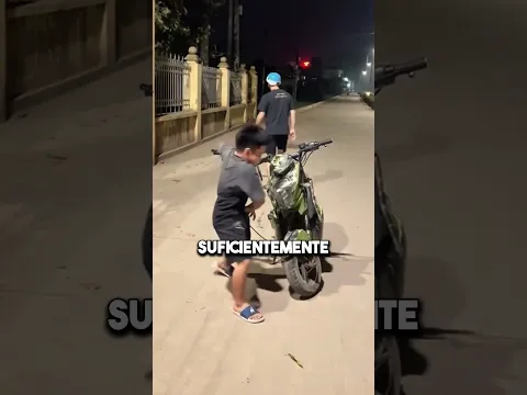 ¡El gnomo inteligente derrota al ladrón! 😂