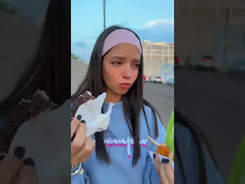¿Tu también regalas tu comida? @seleneguzmanh  #humor #broma #viral #broma #chistoso #divertido