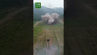 现场原声！解放军的火箭发射器爆破瞬间像开了特效！| 军迷天下