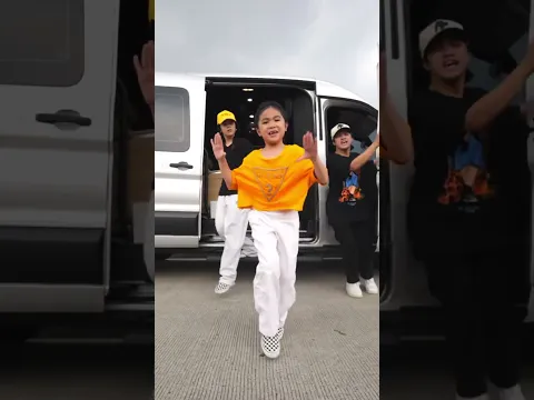 When Natalia Just Have To Dance! What it is Dance! #Shorts