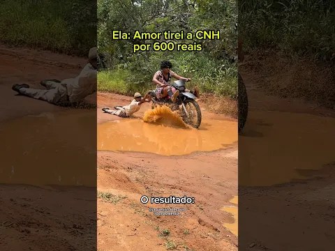 Pelos menos tirou🤣