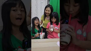 Mak,Nia dan Masya beli Es krim mixue | mixue Ice cream  #komedi #funnyvideo #eskrimmixue