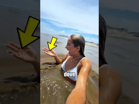 This girl was left swimming alone while her boyfriend had no idea what happened... 😧🌊 #shorts