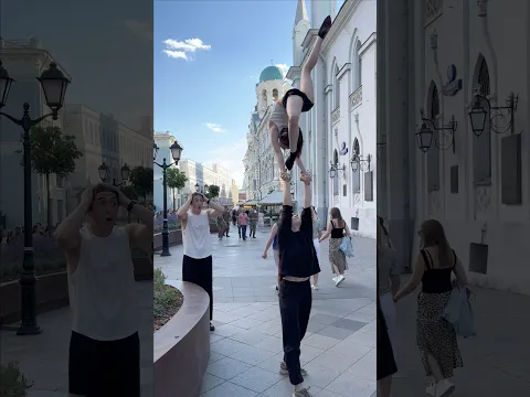 Unexpected street show 😅 Flexible vs Acrobats 🤯
