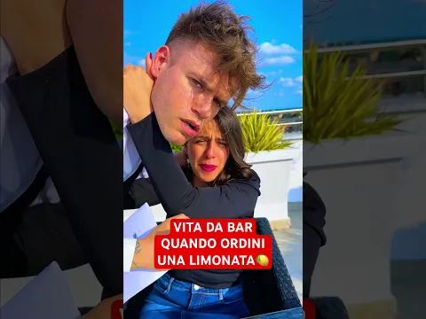 VITA DA BAR 🥂 / Quando Ordini UNA LIMONATA 🍋 - iPantellas & Roberta Nicosia