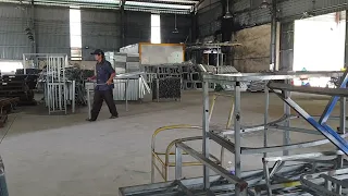 Một ngày làm việc tại xưởng