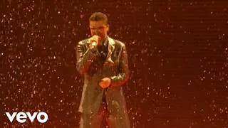 Wham! - Last Christmas (Live at Wembley Arena, December 2006)