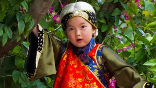đứa bé kì dị có phép thần thông này là ai mà Thần Tiên cũng chỉ ngang hàng (SAY PHIM)